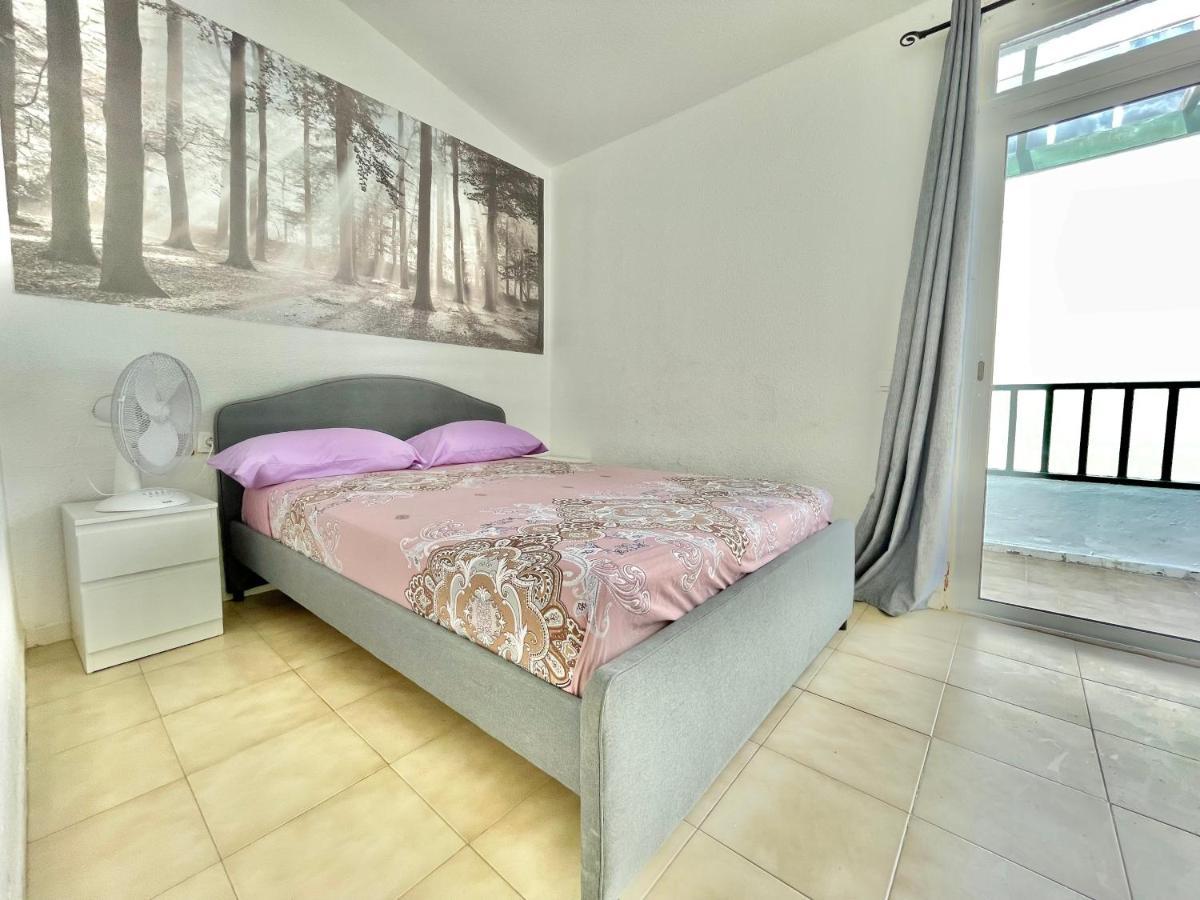 Relax House *