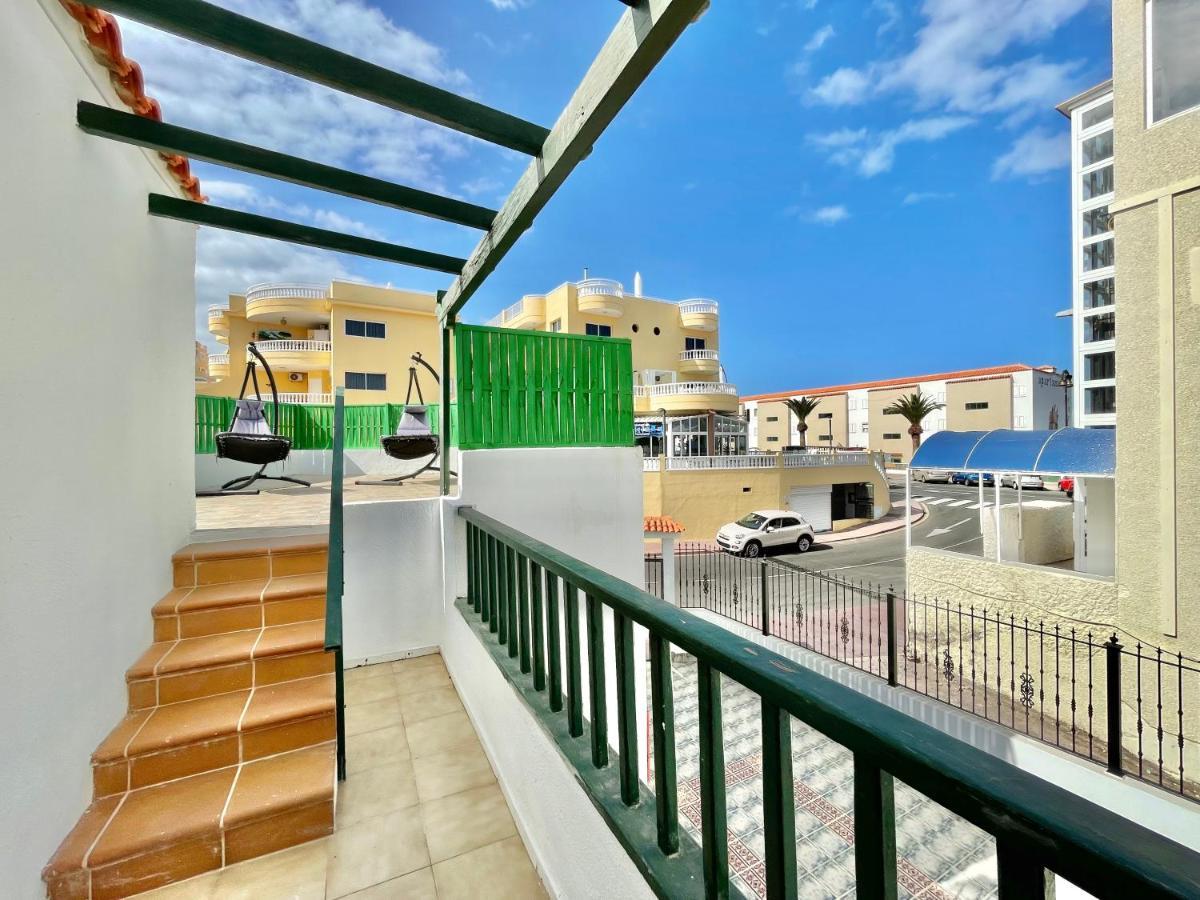 Relax House